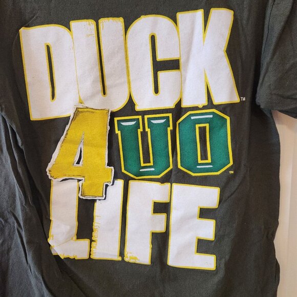 Oregon Ducks Football T-Shirt Medium BMOC 100% Cotton Graphic Tee NWOT - Picture 6 of 7